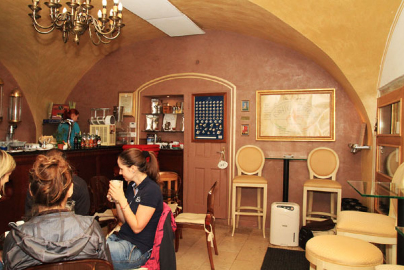 CADORO VELVET - Caffe Trieste, Poprad CADORO VELVET - Caffe Trieste, Poprad