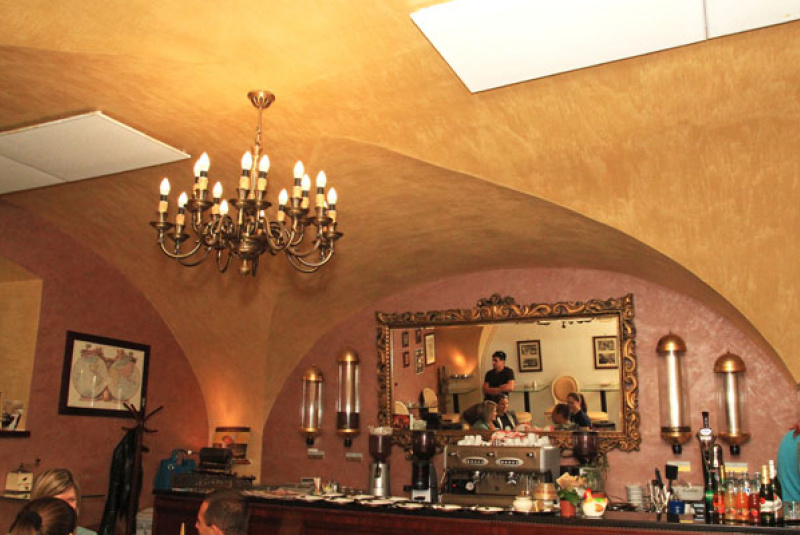 CADORO VELVET - Caffe Trieste, Poprad CADORO VELVET - Caffe Trieste, Poprad